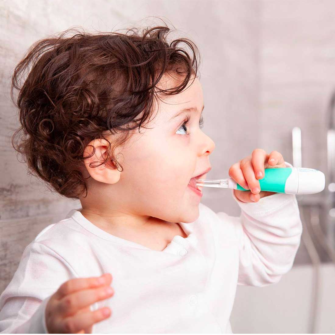 Brosse à dents électrique + 2 têtes brossage BabySonic Brush Baby - Lilinappy