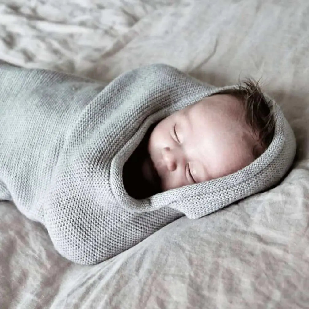 Cocon d'emmaillotage en laine mérinos HVID Gris clair