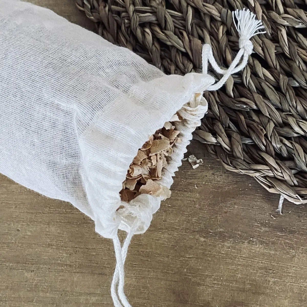 Sachet de bois de cèdre naturel – Protection de la laine