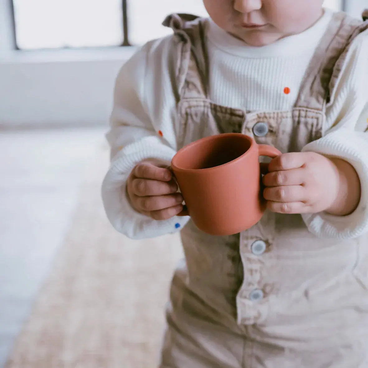2 tasses à anses en silicone Ekobo Blush/ Terracotta