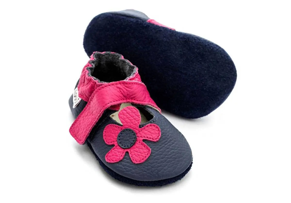 Chaussures pour bébé en cuir souple ajouré Hawaii Liliputi, légères et confortables pour une sensation pieds nus