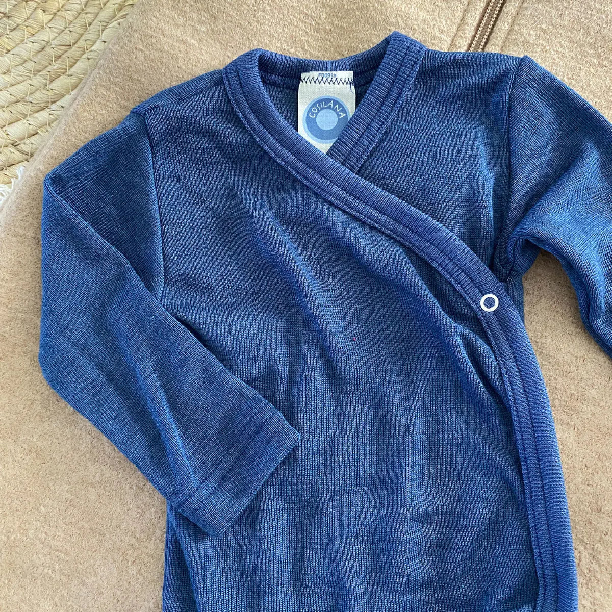 Body à manches longues ouvert devant en laine et soie Cosilana Marine