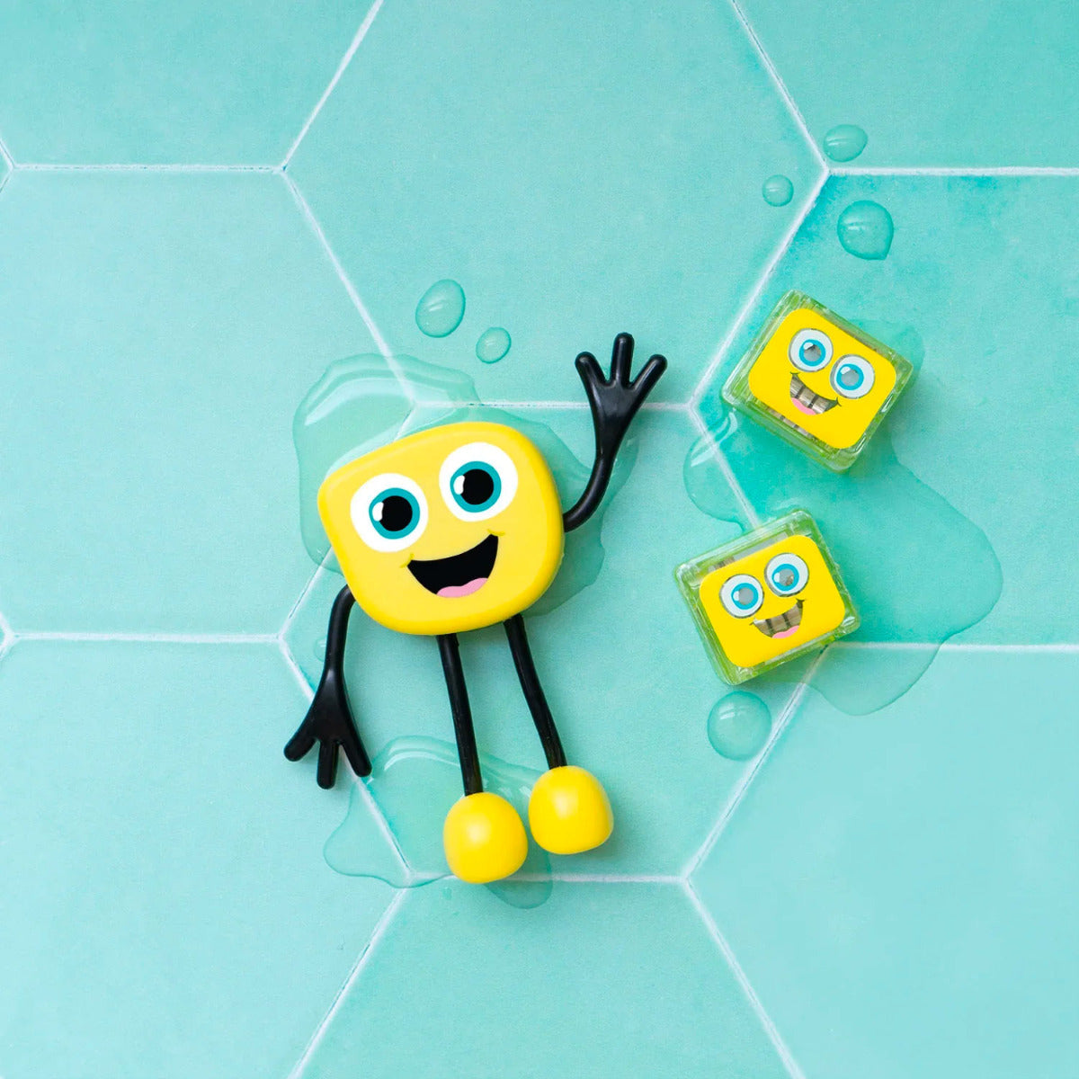 Jouets sensoriels lumineux pour le bain Glo Pals - Alex - Lilinappy