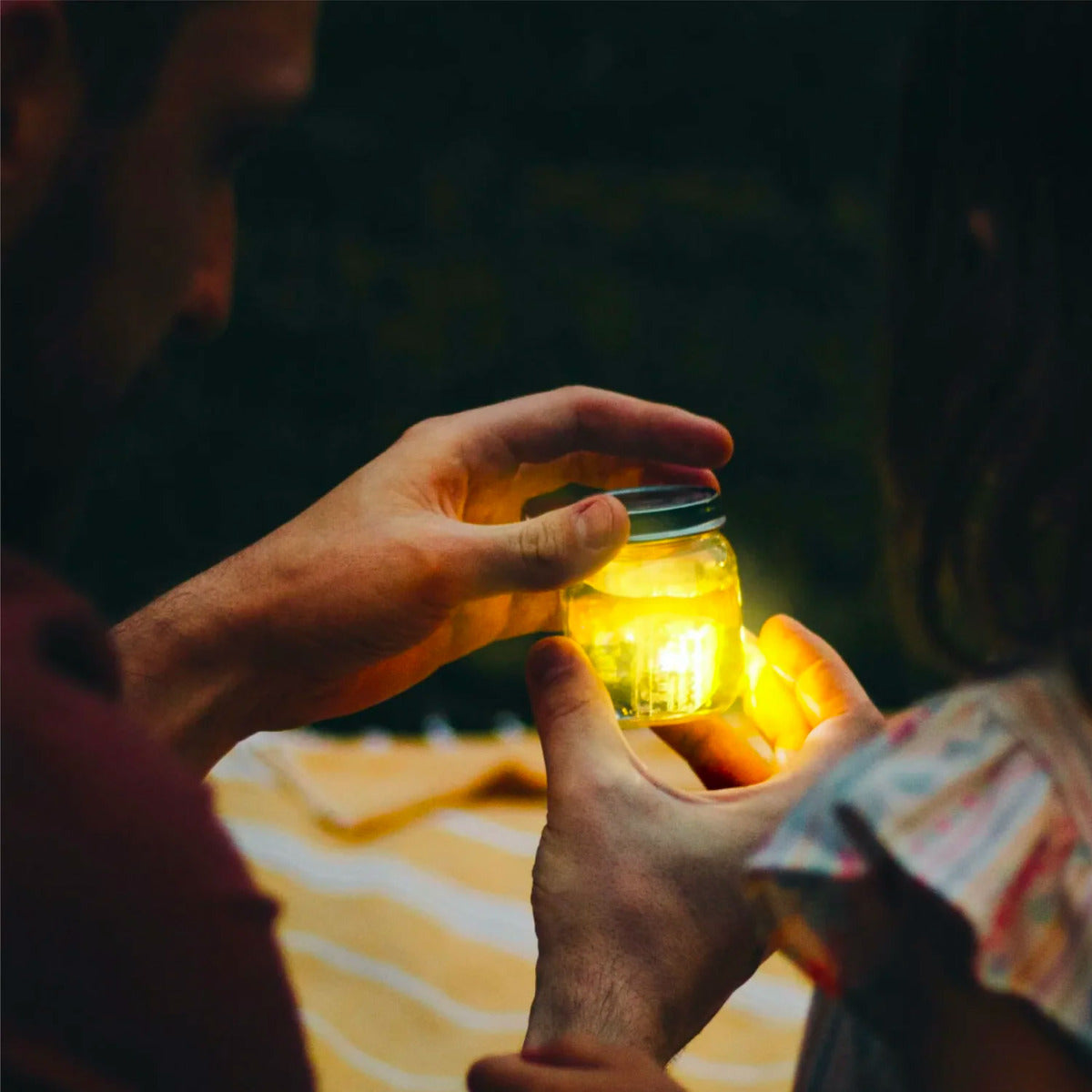 Jouets sensoriels lumineux pour le bain Glo Pals - Alex - Lilinappy