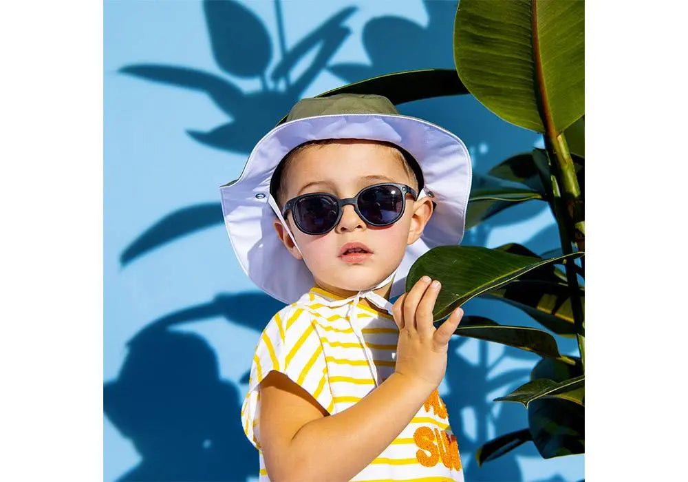 Lunettes de soleil Little Kids pour enfants de 1 à 4 ans Ki ET La, modèle Wazz coloris noir, monture légère et incassable, verres catégorie 3