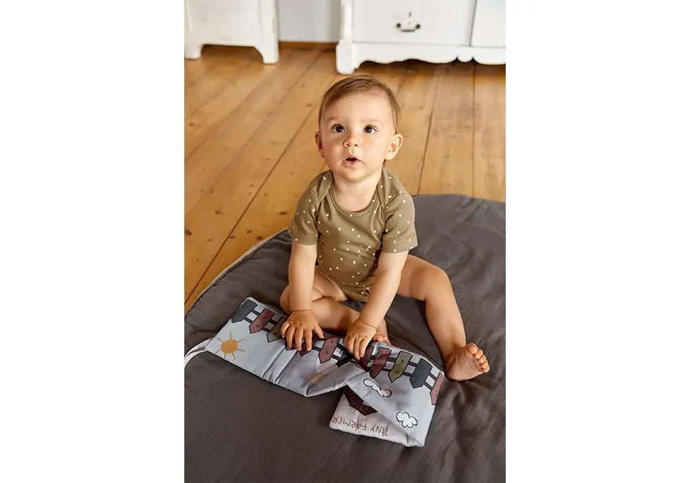 Livre d'éveil en tissu Lässig - Tiny farmer Lässig