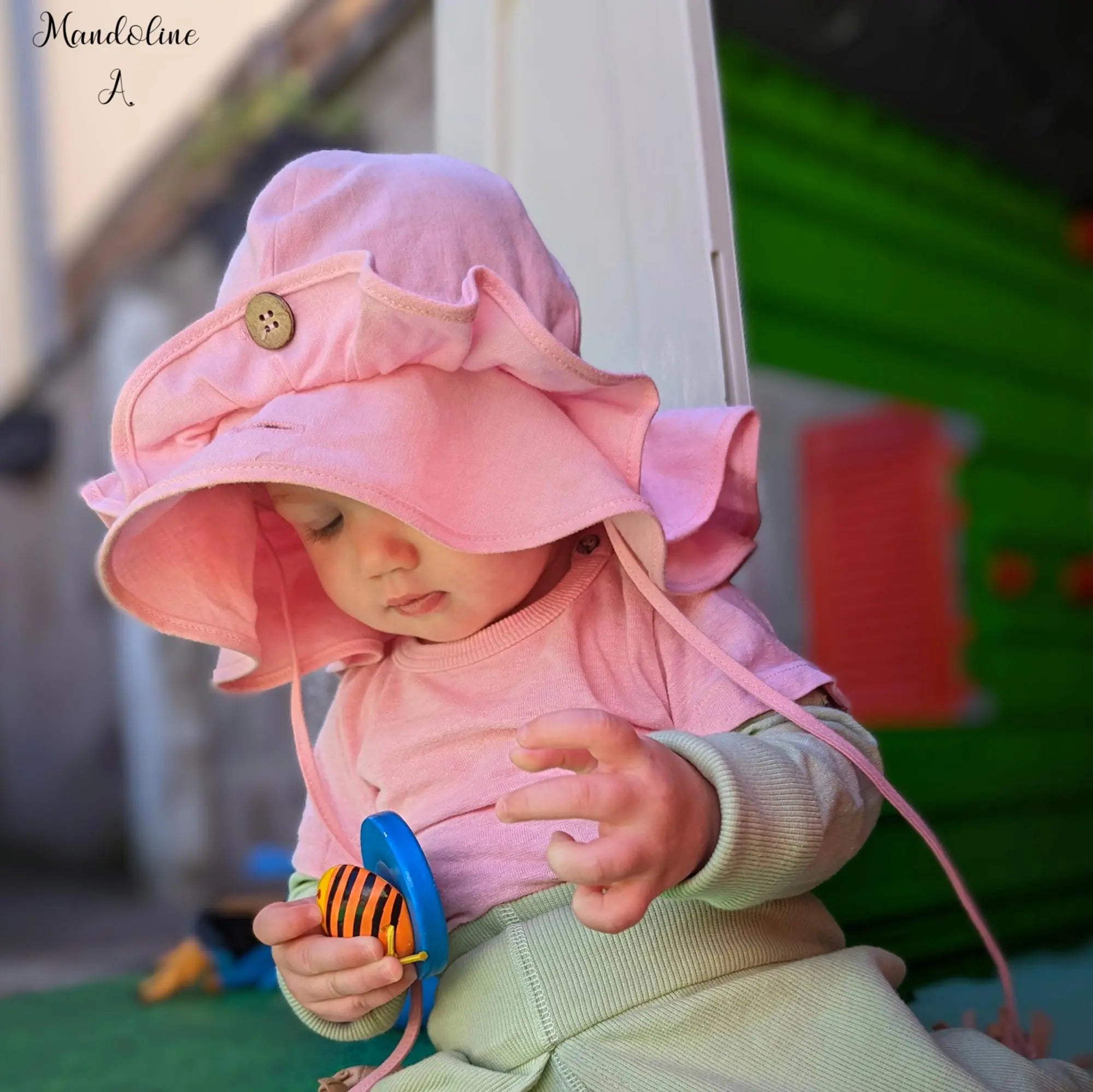 Chapeau de soleil évolutif en chanvre & coton bio Manymonths - Bonny Golden Straw