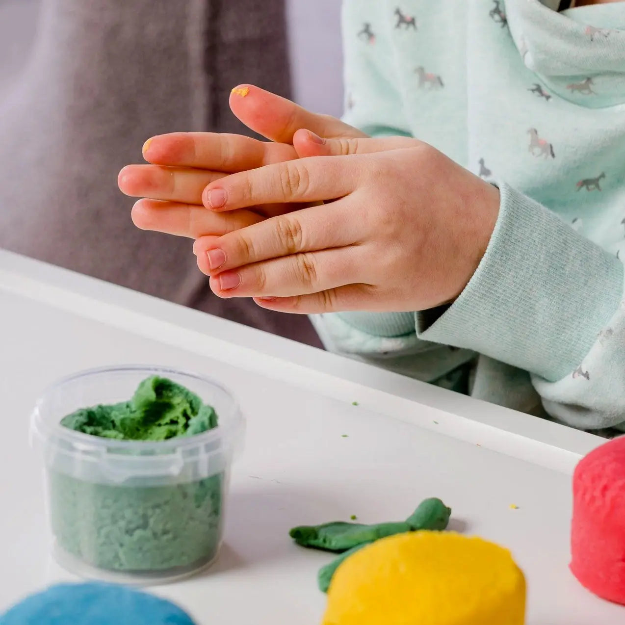 Coffret de 4 Pots de Pâte à Modeler Naturelle Neogrün - Yuki