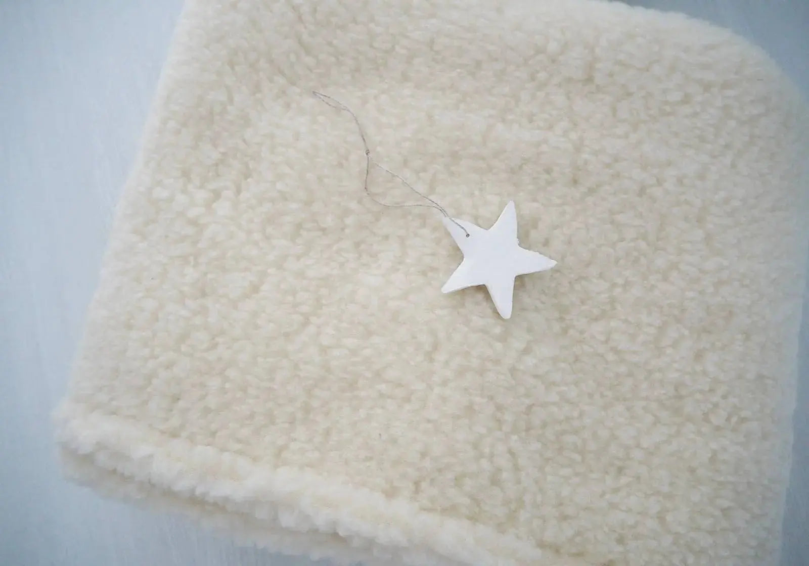 Couverture pure laine vierge naturel Saling - 150x190cm - Lilinappy