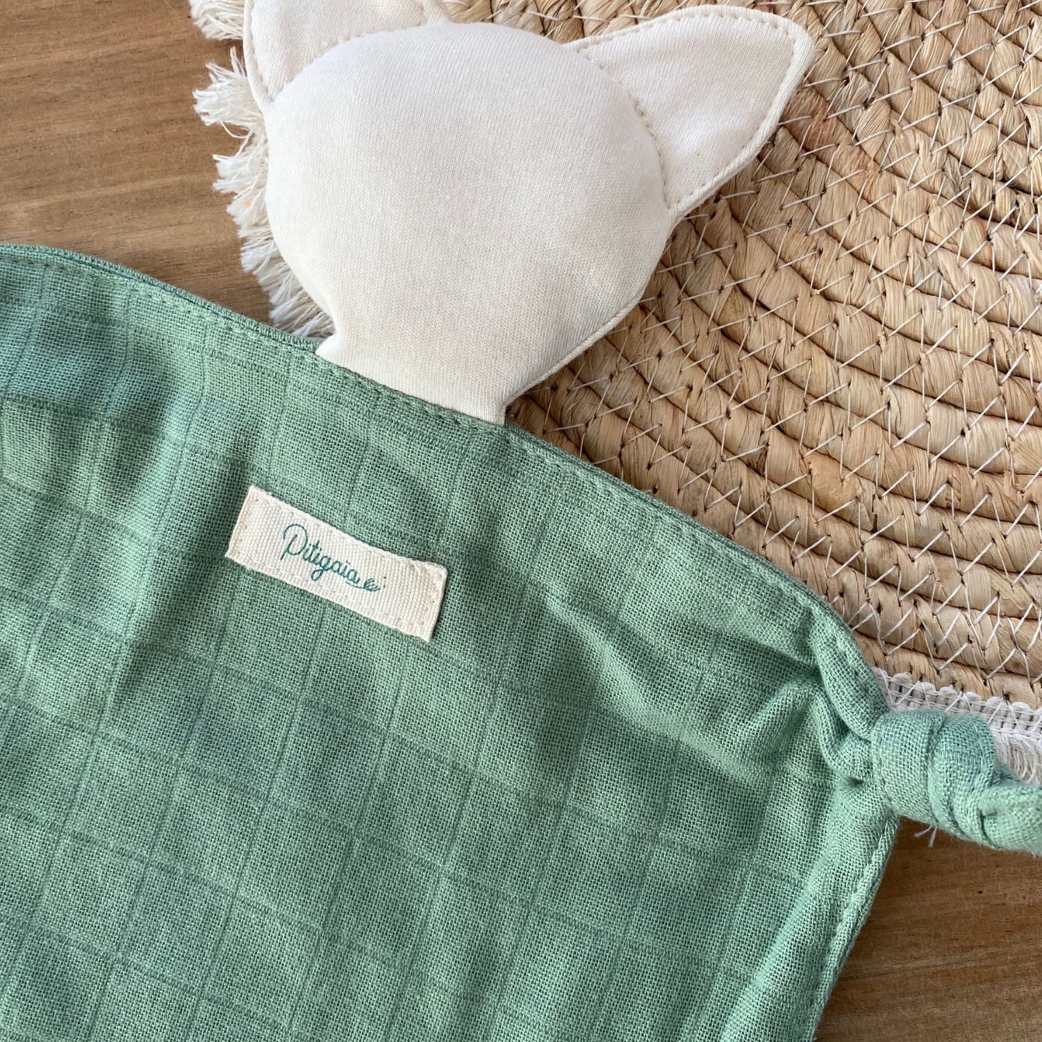 Doudou plat en coton bio Pitigaïa - Vert