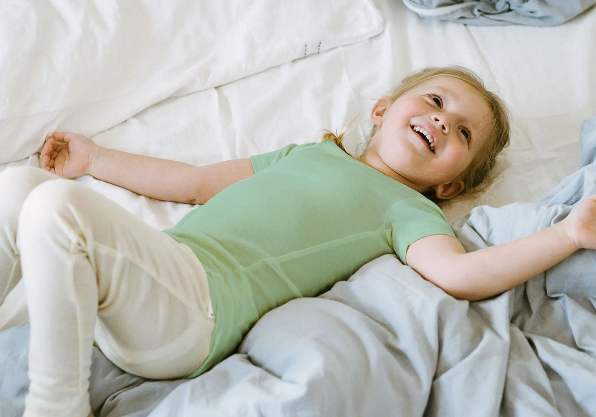 Tee-shirt manches courtes en laine et soie Popolini - Vert - Lilinappy