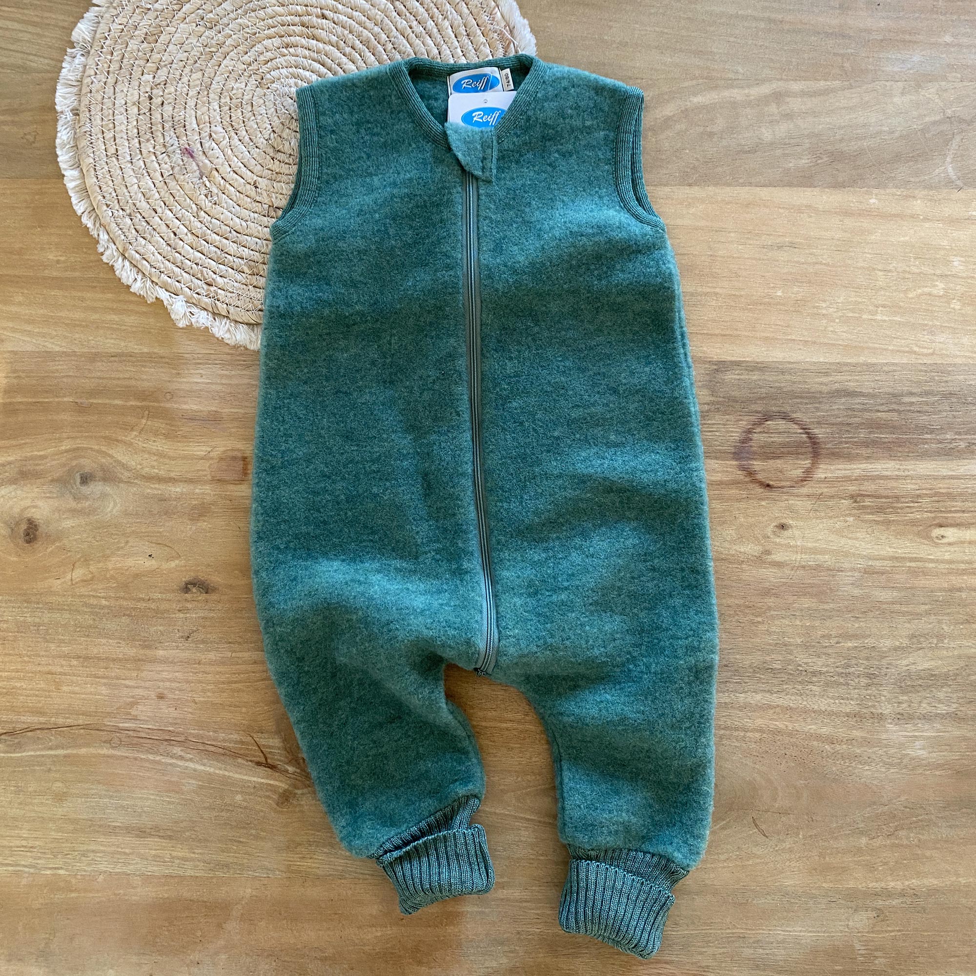 Combinaison de nuit bébé sans manches en polaire de laine bio Reiff - Vert