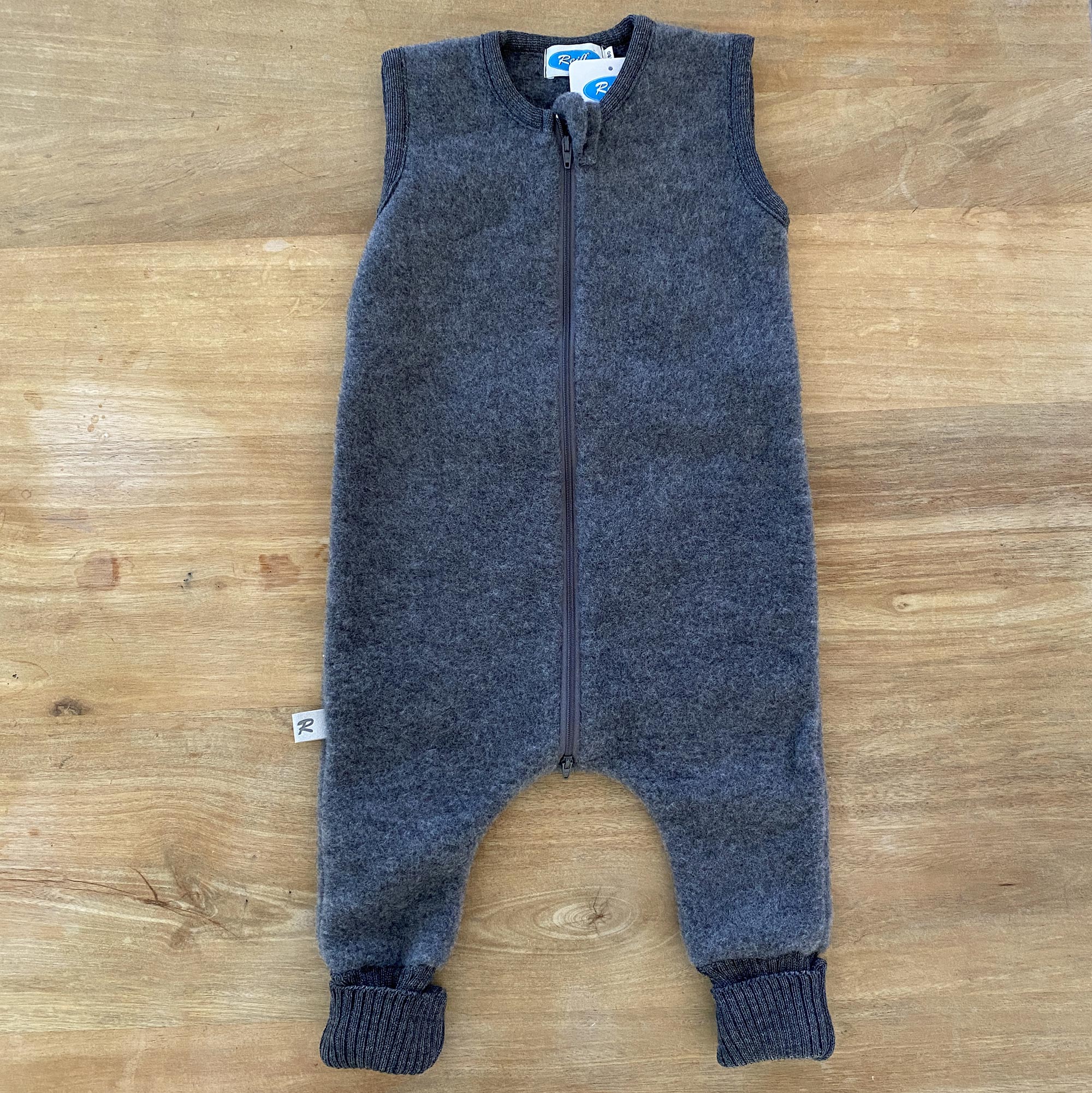 Combinaison de nuit bébé sans manches en polaire de laine bio Reiff - Gris