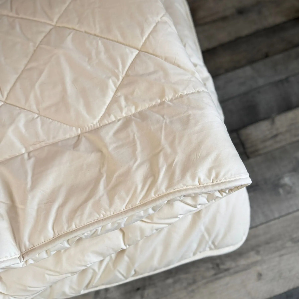 Couette matelassée DUO en laine de mouton bio Saling - 135x200cm