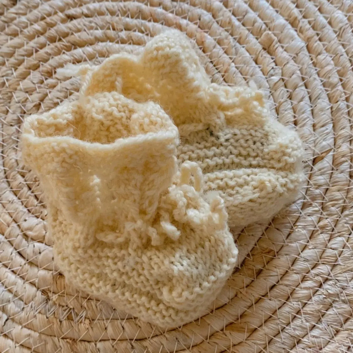 Chaussons tricotés en laine vierge nouveau-né Sassoupi