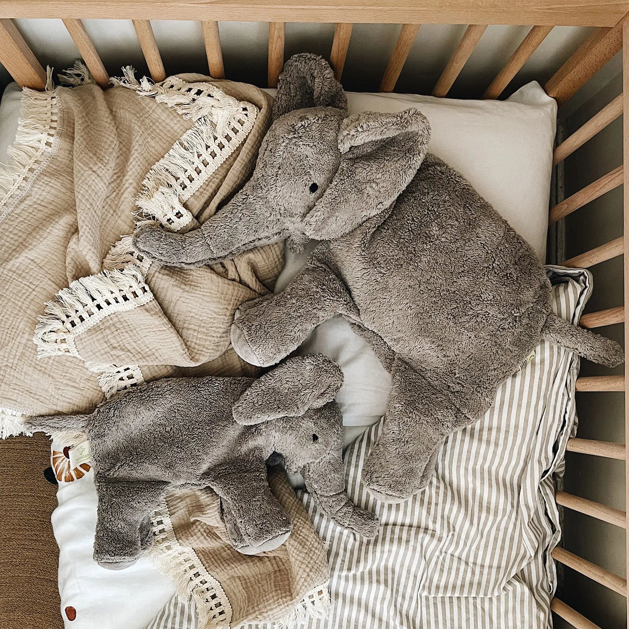 Doudou bouillotte en coton bio & laine Senger Naturwelt - Éléphant gris