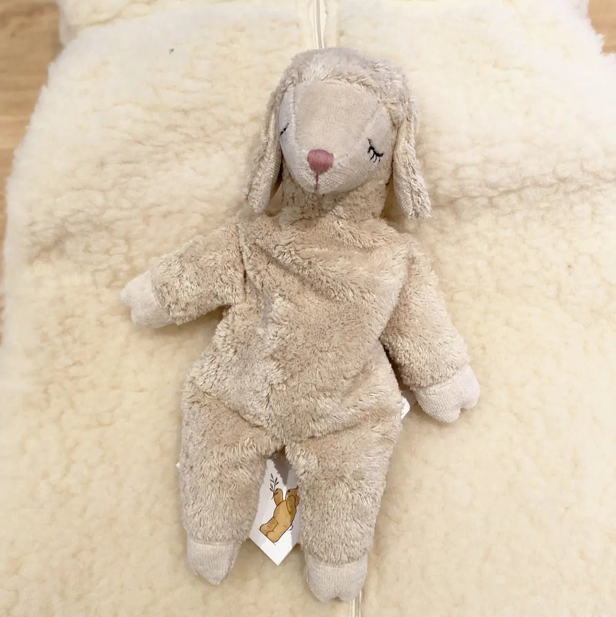 Doudou bouillotte Agneau Senger Naturwelt - Sable - Lilinappy
