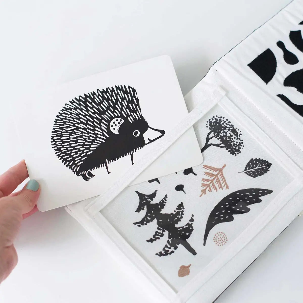 Support en coton bio pour cartes Wee Gallery - Lilinappy