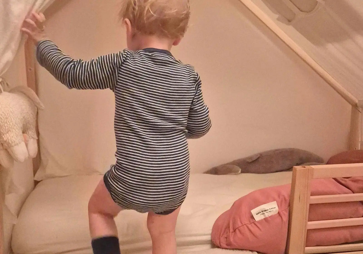 Laine et soie : pourquoi ce mélange est parfait pour la peau de bébé