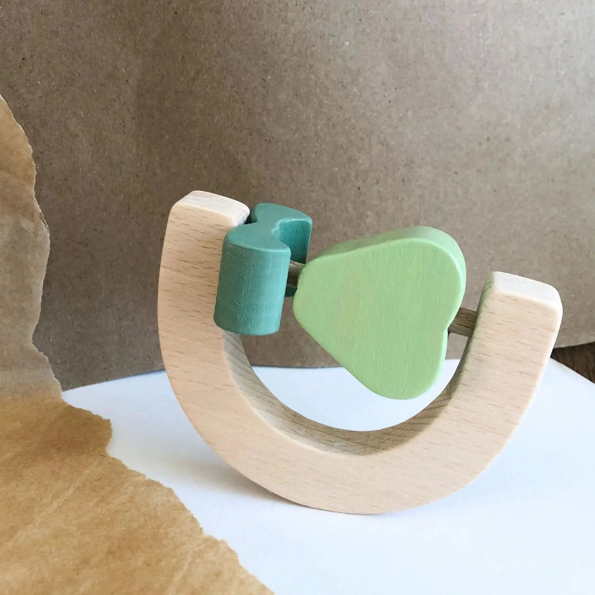 Hochet en bois pour bébé KMR Childwood FRUIT – Poire