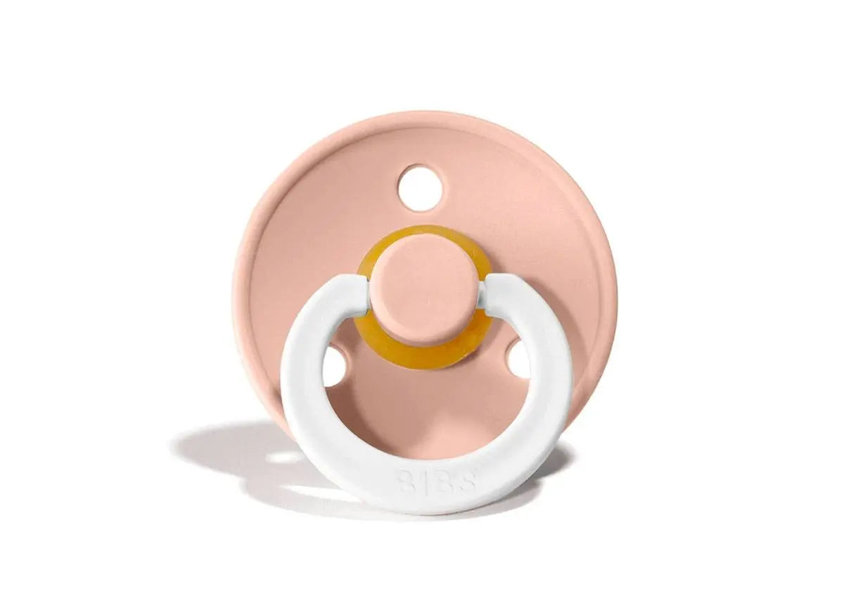 Tétine Bibs Blush en caoutchouc naturel, version phosphorescente avec anneau qui brille dans le noir 