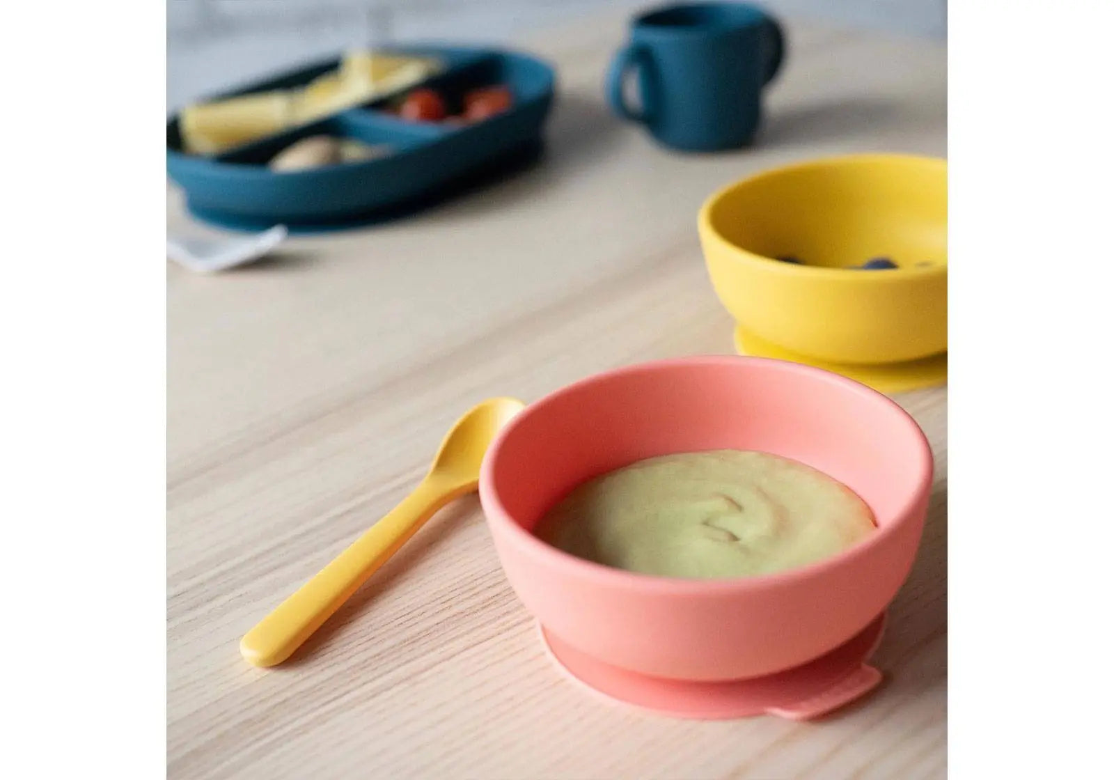 2 bols à ventouse en silicone Ekobo - Corail/ Mimosa - Lilinappy