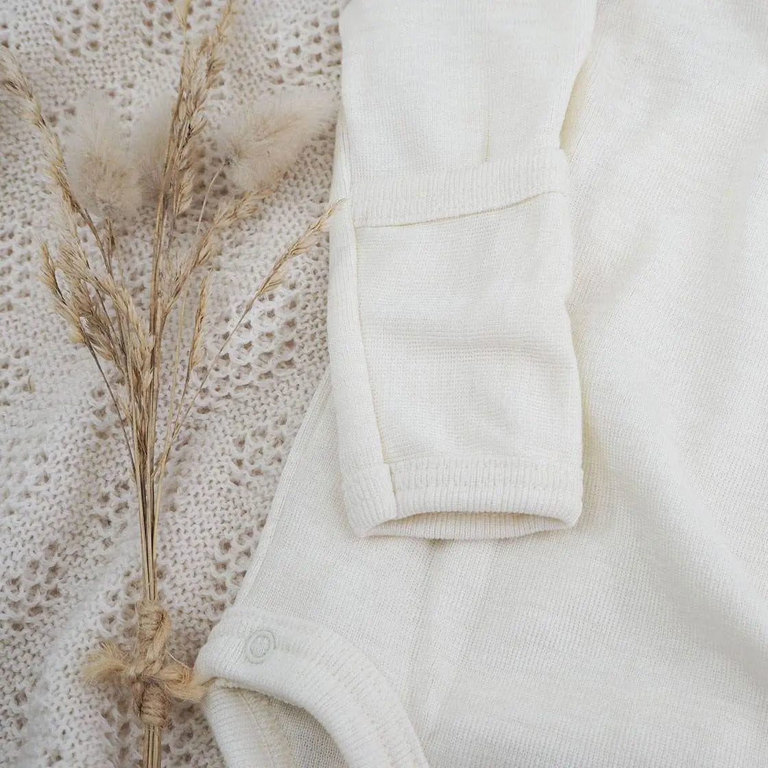 Body à manches longues ouvert devant en laine et soie Cosilana