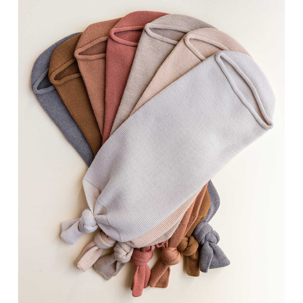Cocon d'emmaillotage en laine mérinos HVID - Sable - Lilinappy