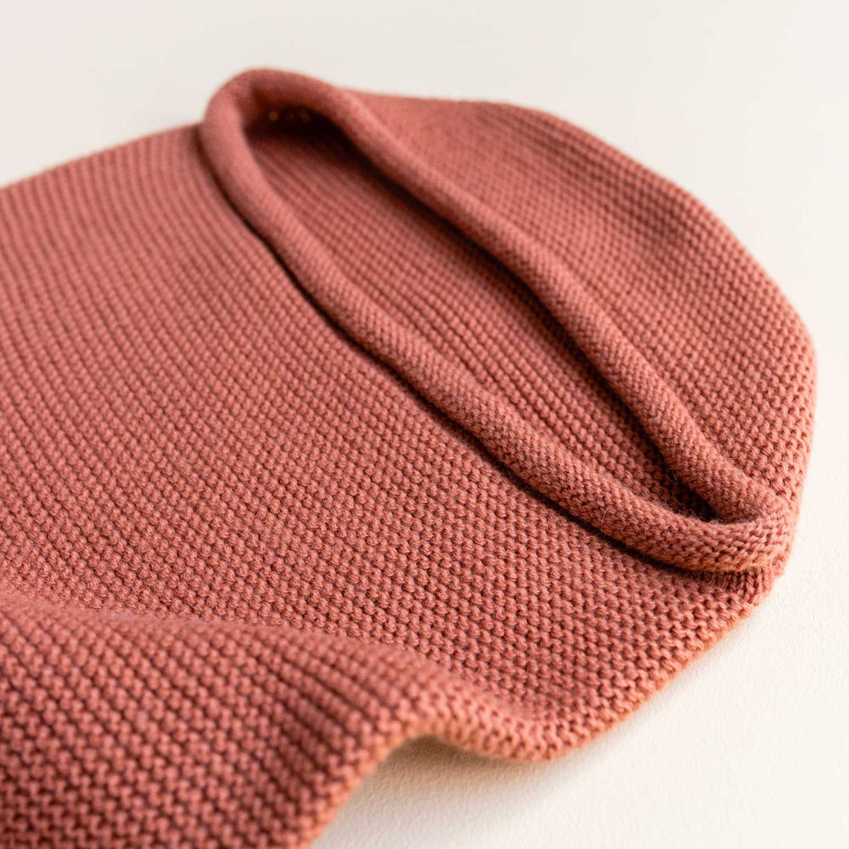 Cocon d'emmaillotage en laine mérinos HVID - Brique - Lilinappy