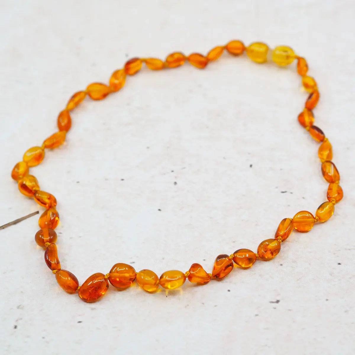 Collier d'ambre pour bébé Olive Honey