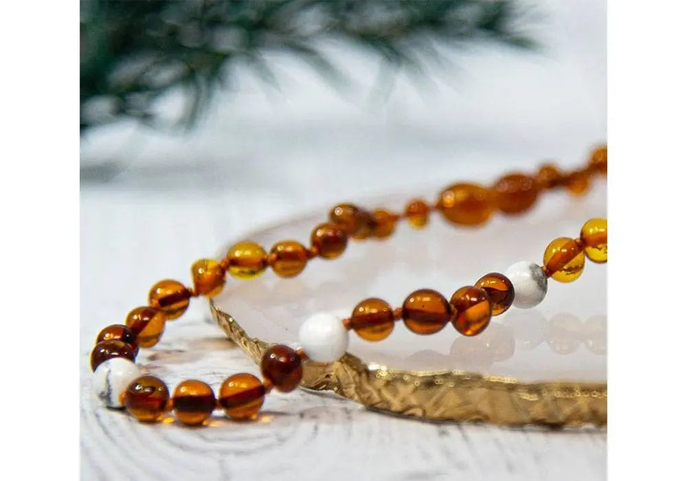 Collier pour bébé en pierres naturelles Ambre/Howlite Irreversible Bijoux Irreversible bijoux