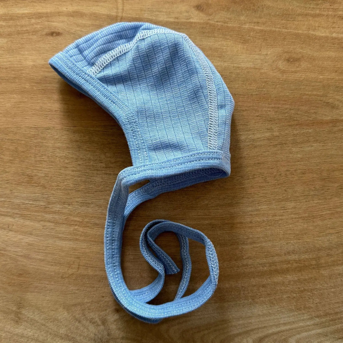 Bonnet en laine, soie et coton bio Cosilana - Bleu