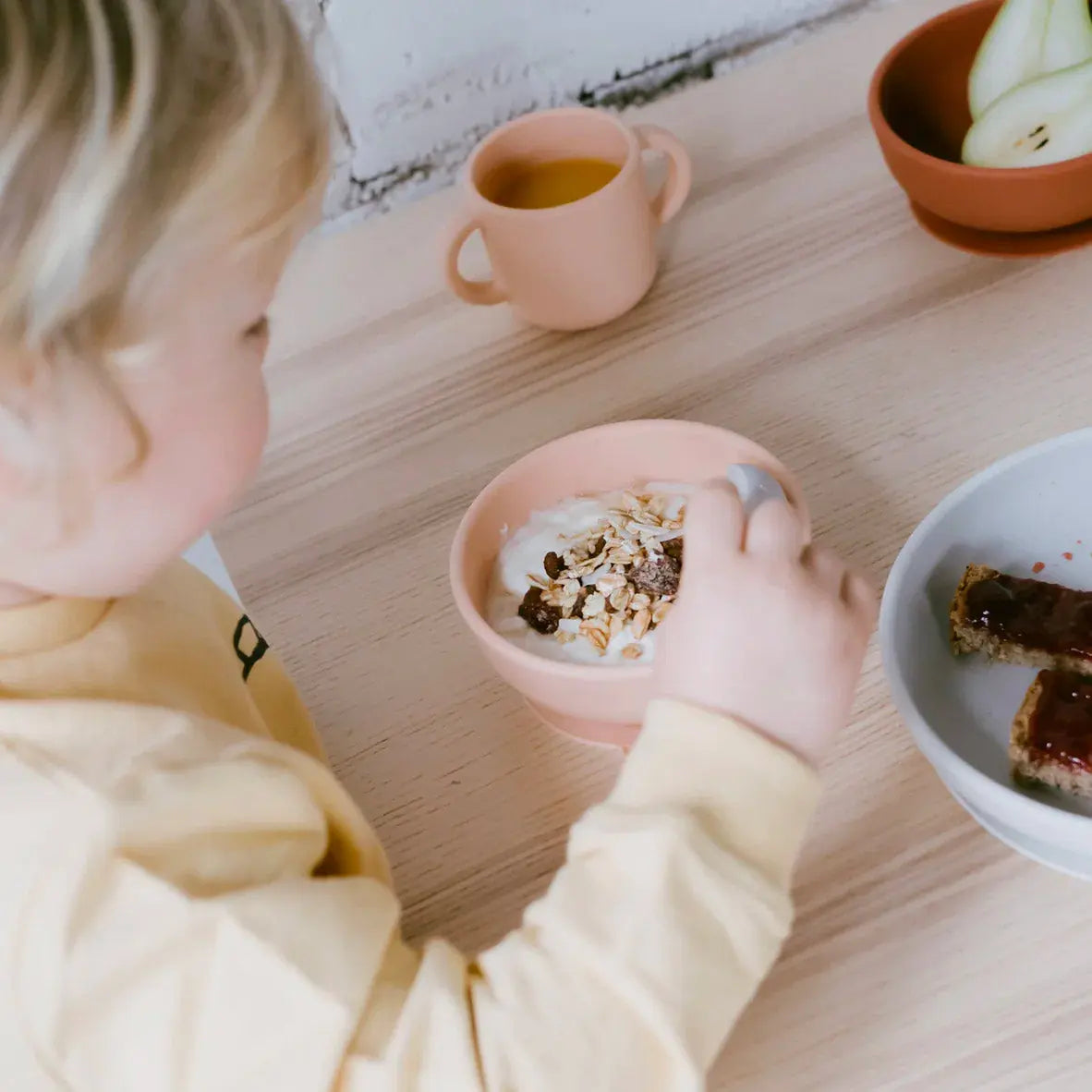 2 bols à ventouse en silicone Ekobo Blush/ Terracotta