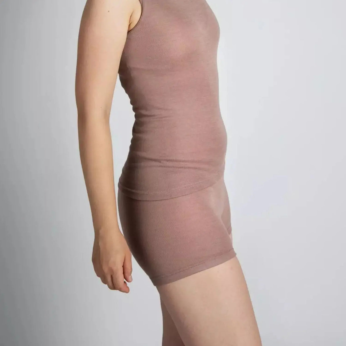 Shorty femme laine mérinos et soie Engel Natur – Dusty rose