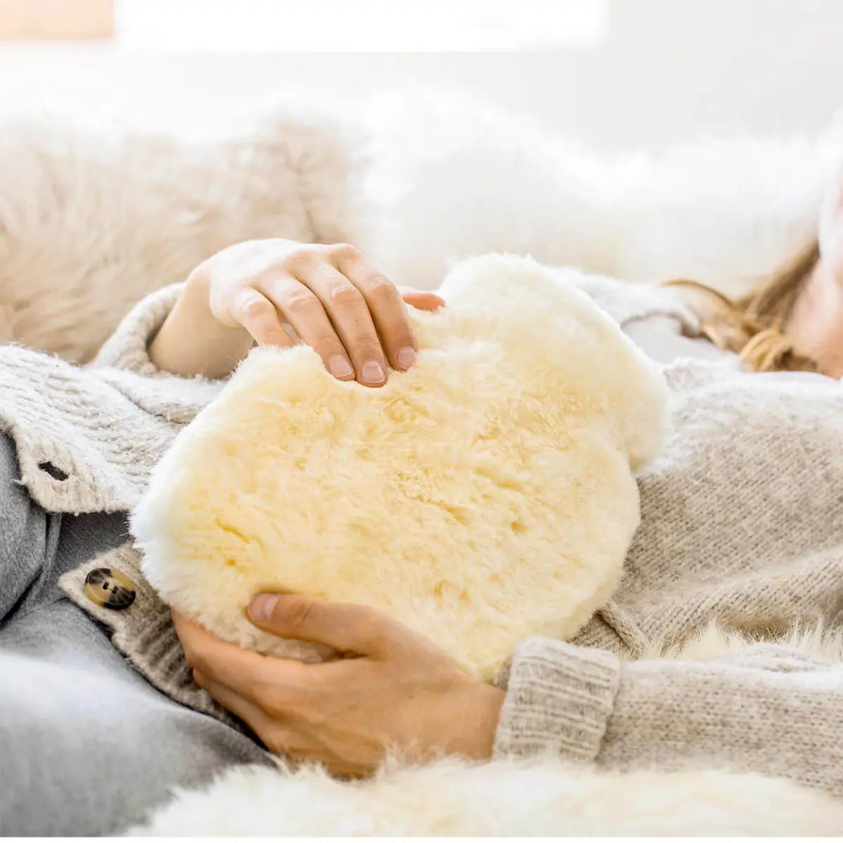 Petite bouillotte en peau d'agneau Fellhof