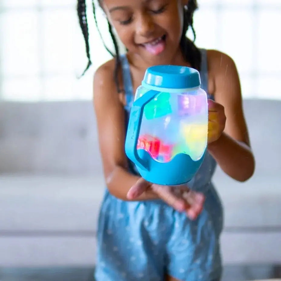 Bocal sensoriel Glo Pals - bleu - Lilinappy