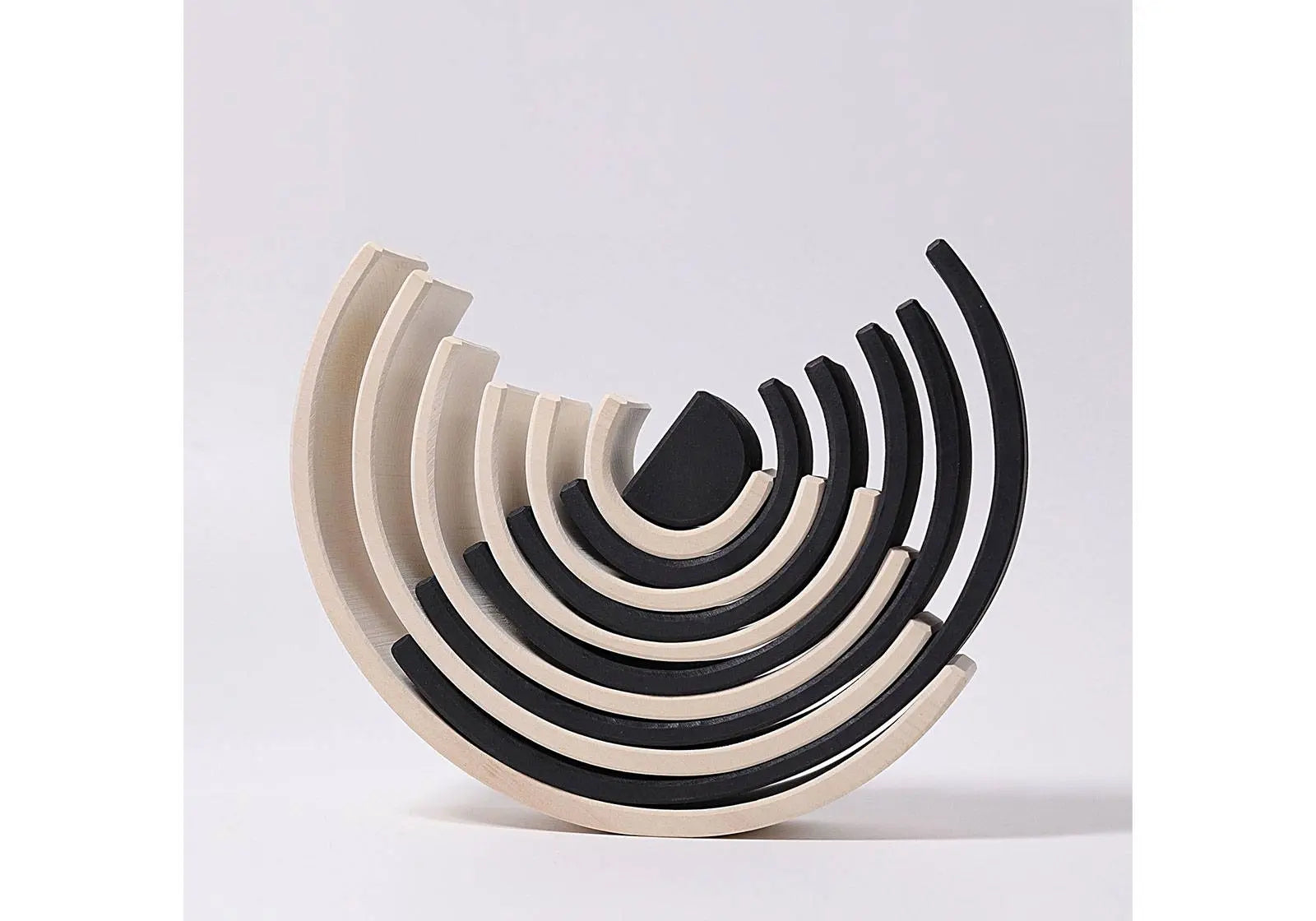 Grand Arc en ciel en bois Monochrome Grimm's - 12 pièces Grimms