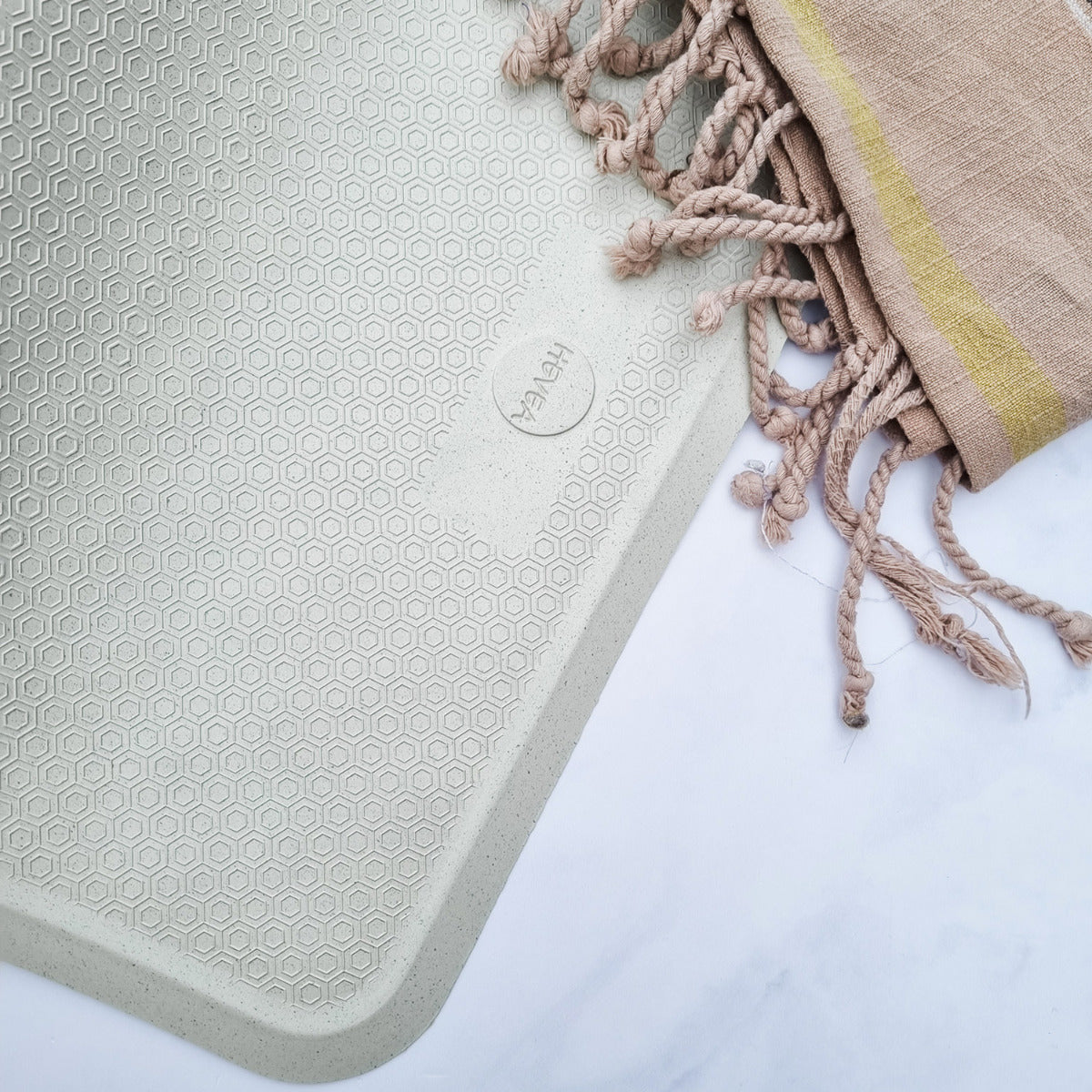 Grand tapis de bain en caoutchouc Hevea Granite