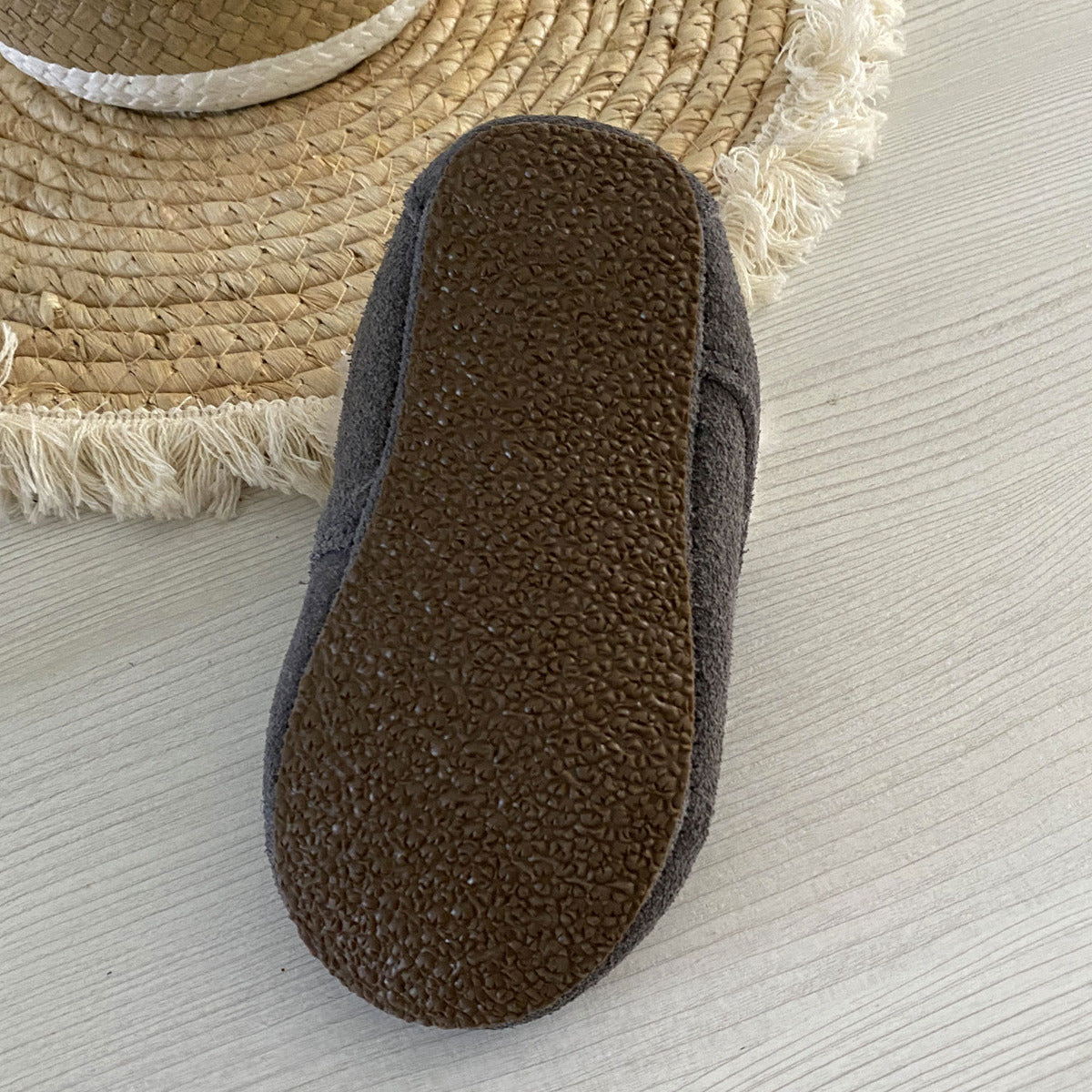 Chaussons Mogli pour enfants en peau d’agneau Fellhof - Gris - Lilinappy