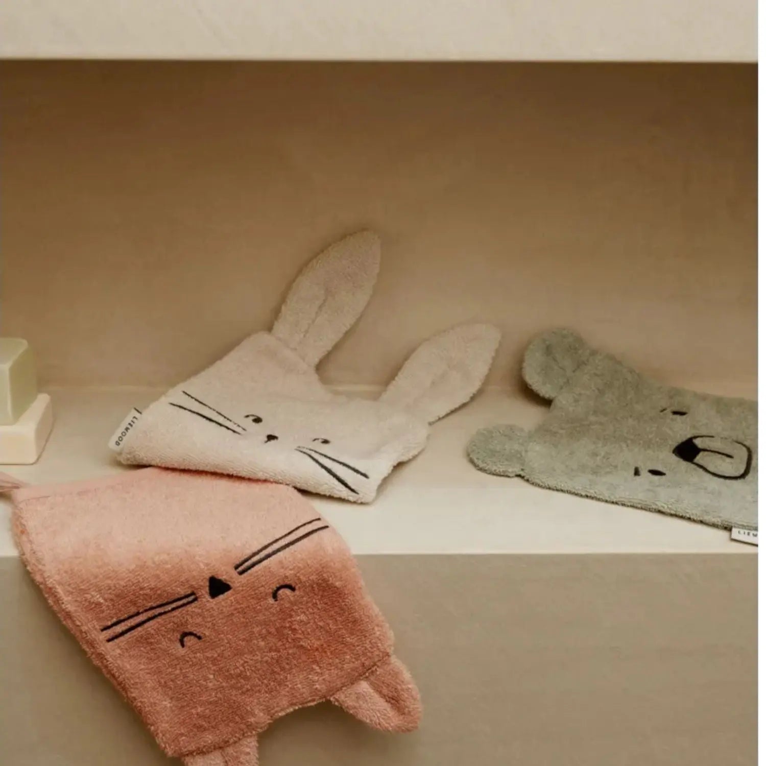 Gants de bain enfant en coton bio Liewood Sylvester
