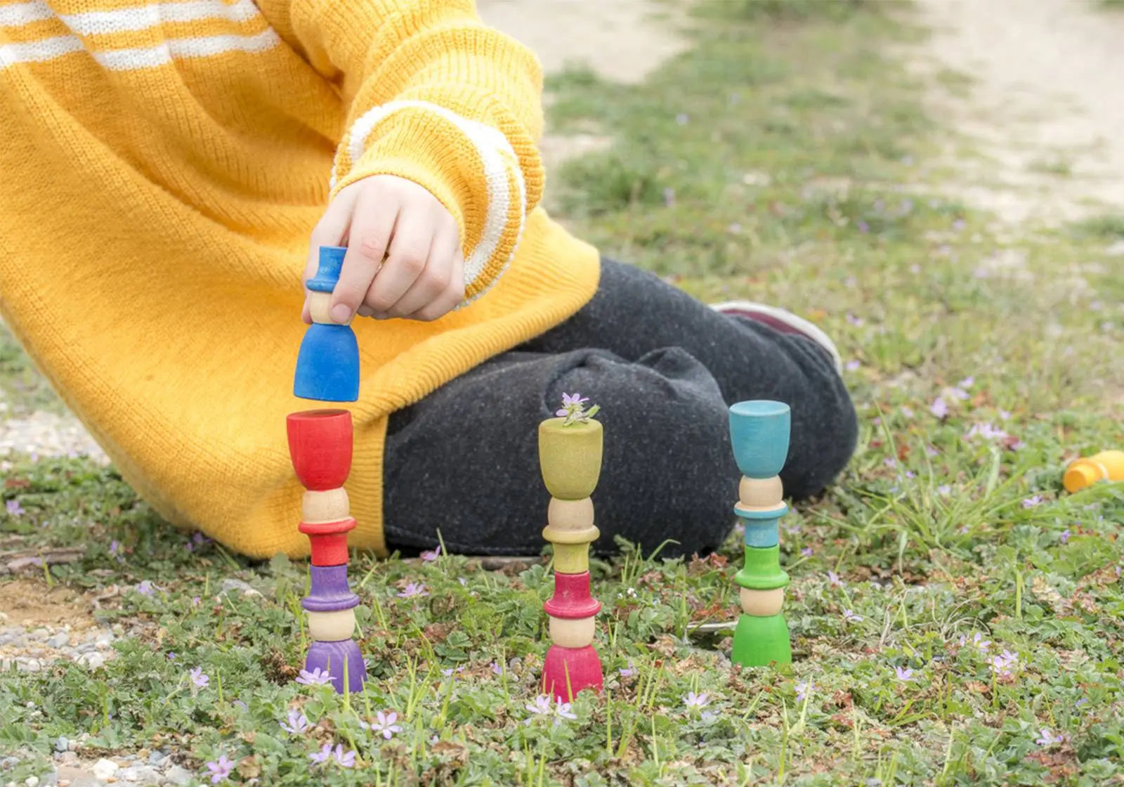 12 Nins à chapeau en bois Grapat