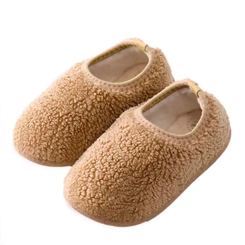 Chaussons doudou en coton Mrs Ertha Peanut