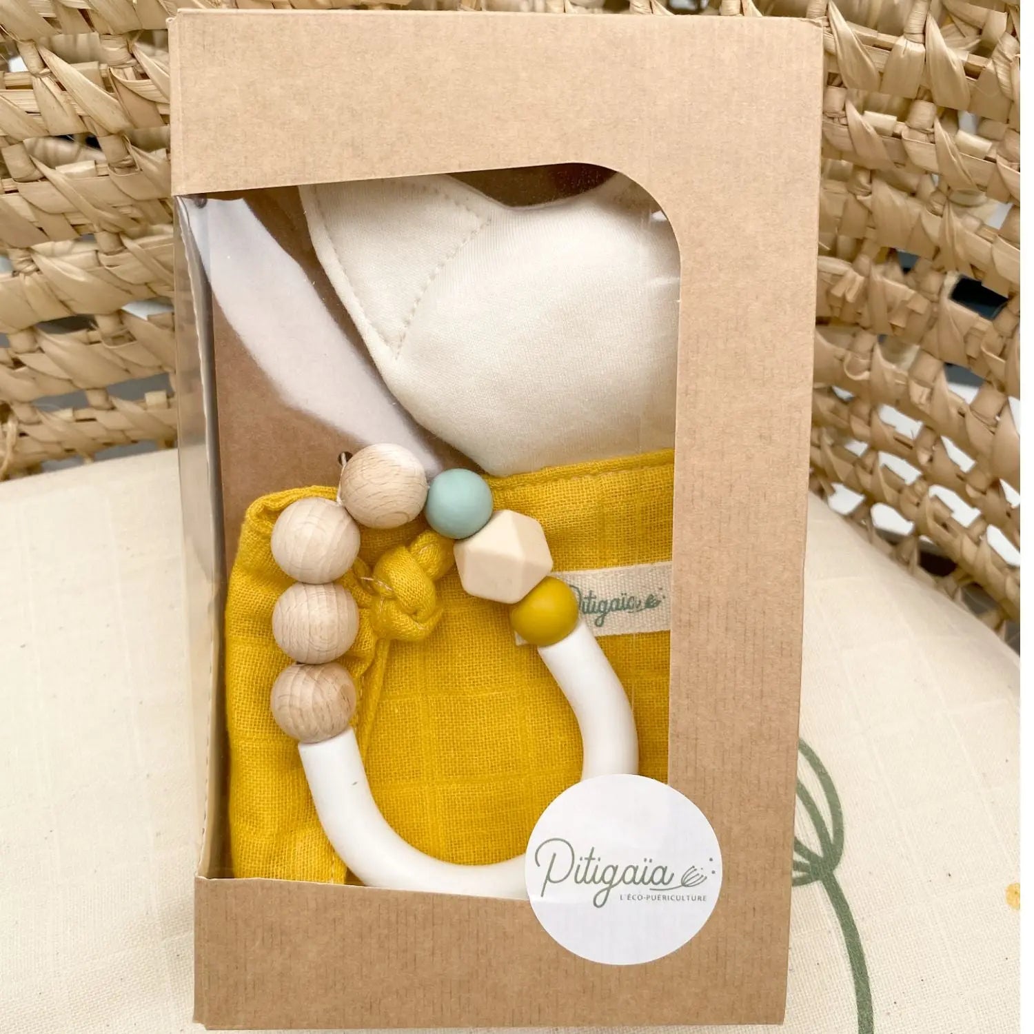 Coffret cadeau naissance doudou coton bio Pitigaia - Jaune 