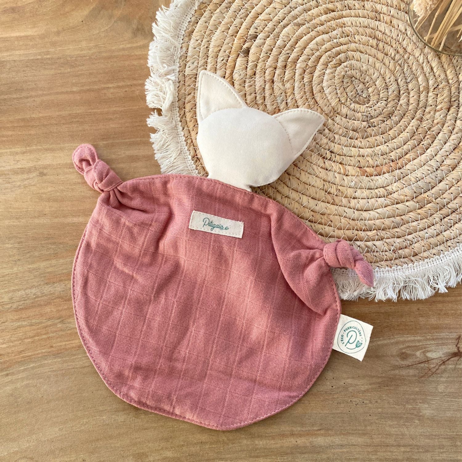Doudou plat en coton bio Pitigaïa -Terracotta