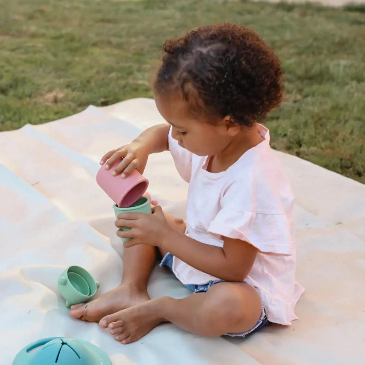 3 gobelets d’apprentissage en silicone Pura 
