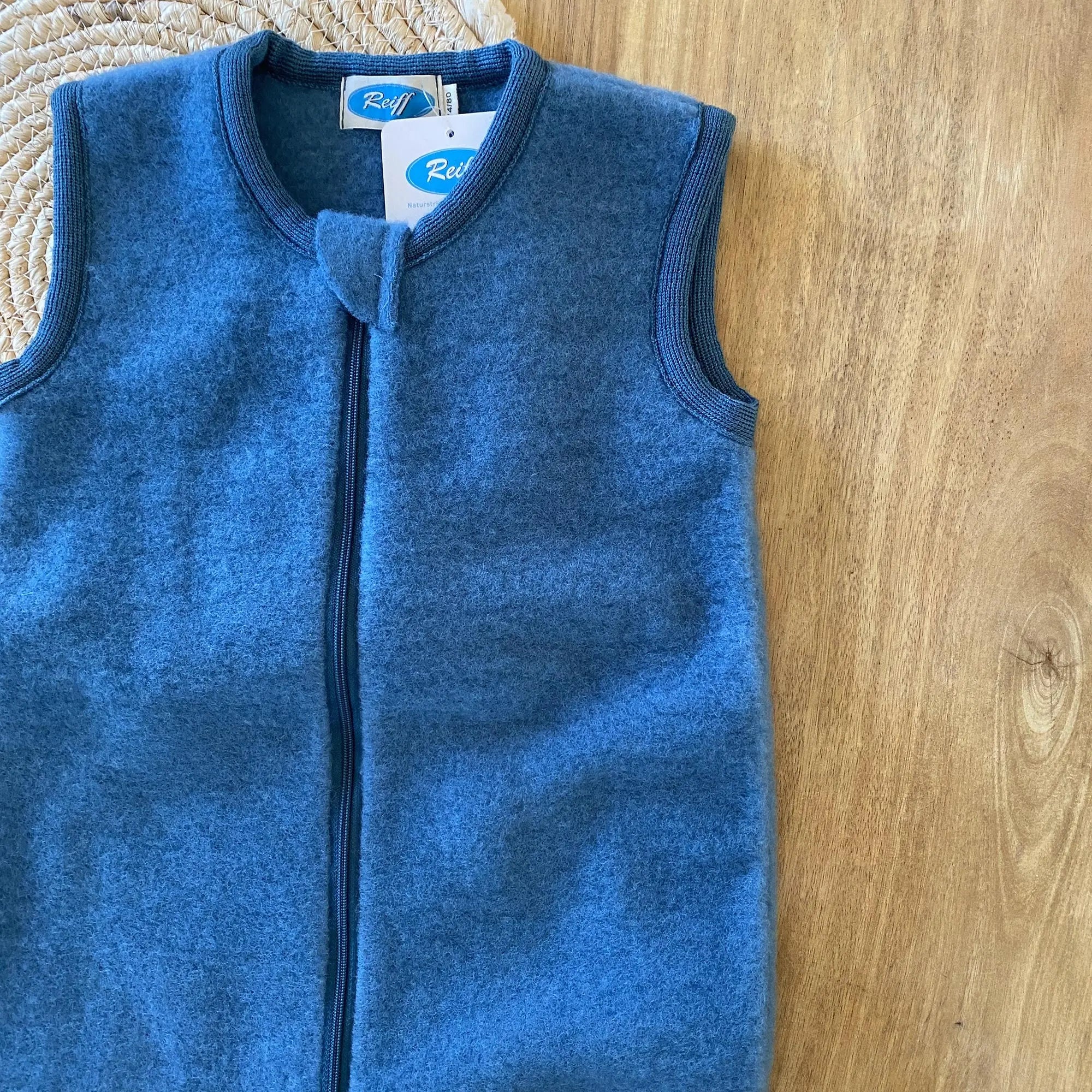 Combinaison de nuit bébé sans manches en polaire de laine bio Reiff - Pacific blue 
