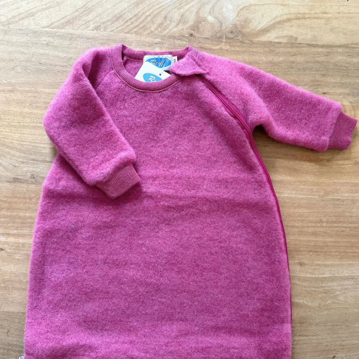 Gigoteuse bébé à manches en polaire de laine mérinos bio Reiff – Mauve