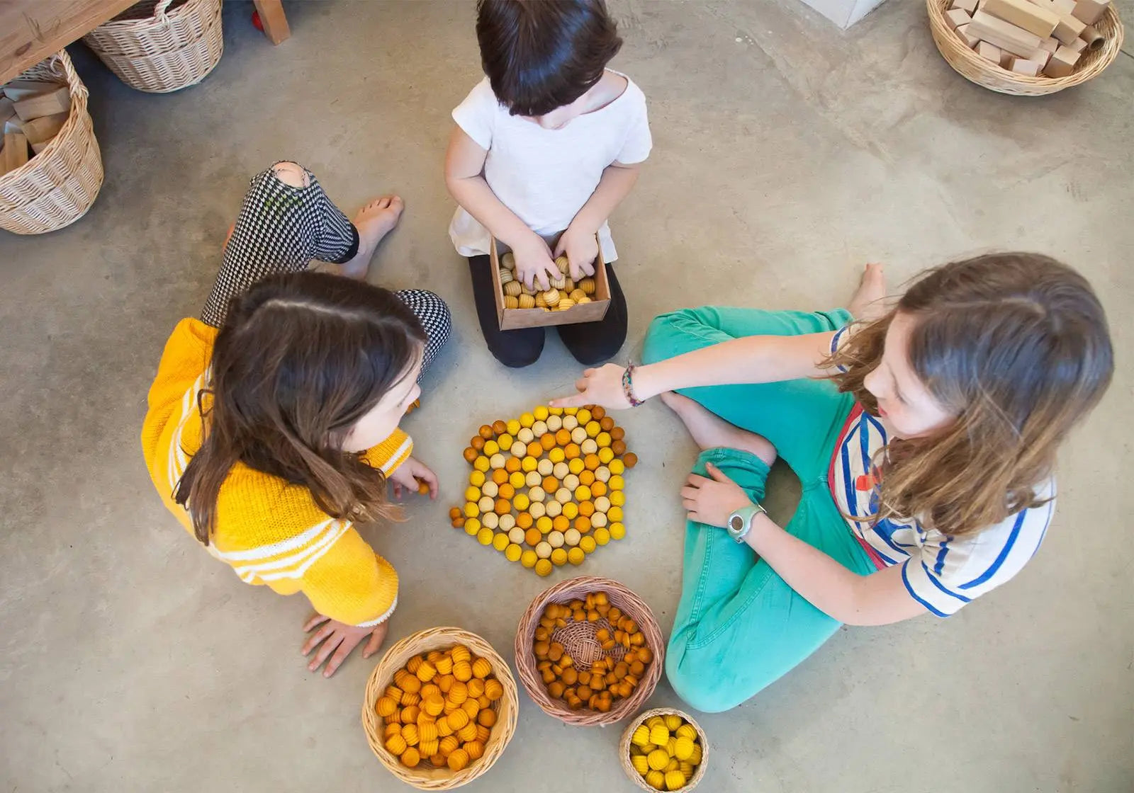 Mandala petites ruches jaunes Grapat