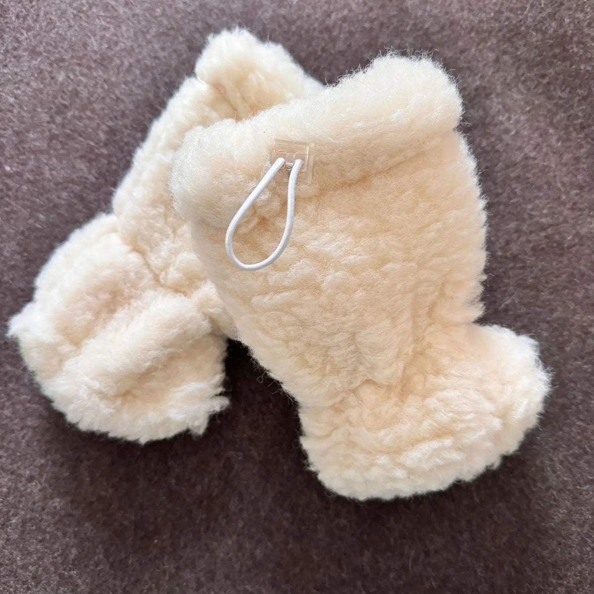 Chaussons hauts de portage bébé en laine vierge Saling