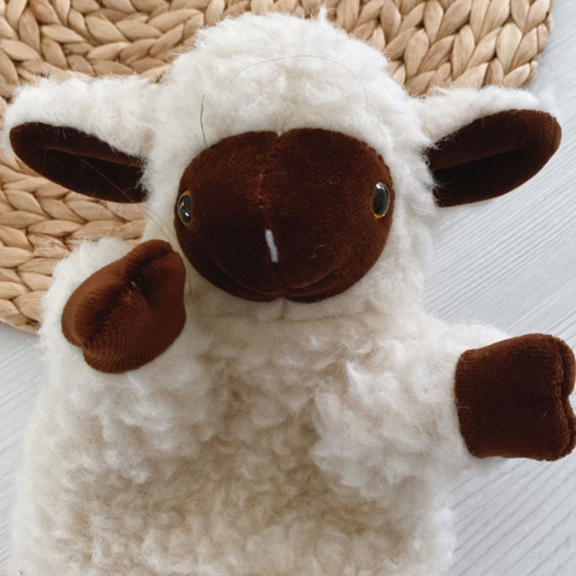 Marionnette en pure laine vierge Saling - Agneau foncé